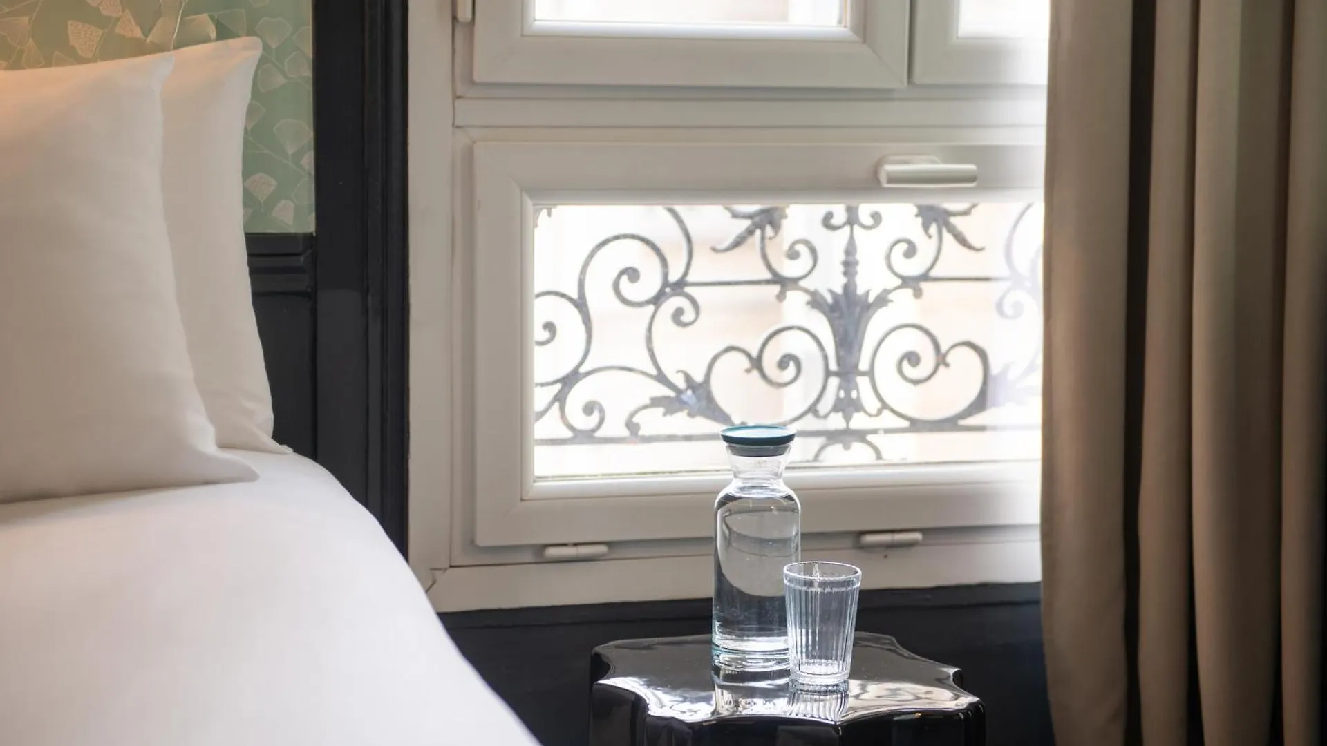 Avama Prony 3* Paris