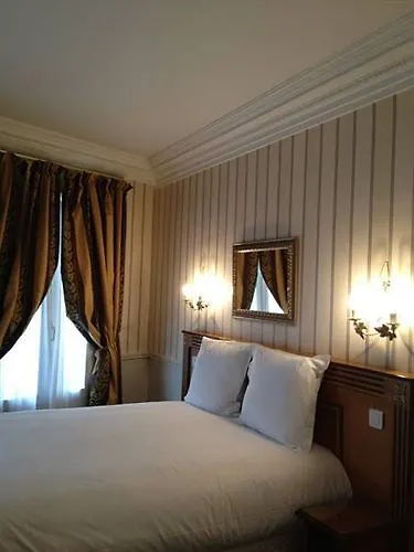 Otel Avama Prony